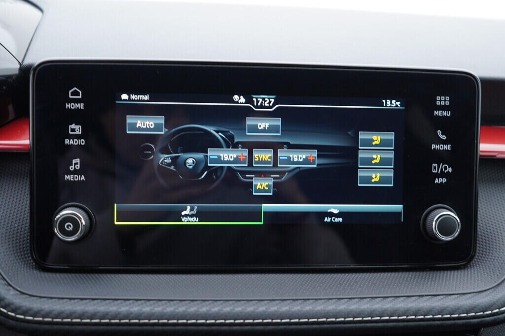 OV190V09588_38.webp_FABIA Monte Carlo 1.5 TSI 110 kW automat, DPH