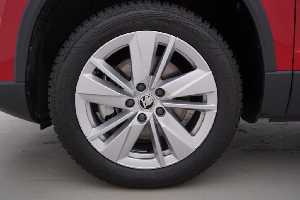 OV190V09590_42.webp_KAROQ Selection 1.5 TSI 110 kW automat, DPH