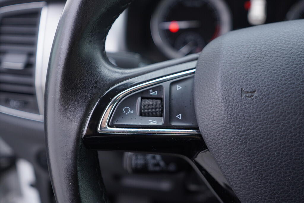 OV190V09596_26.webp_KODIAQ Bussines 2.0 TDI 110 kW automat