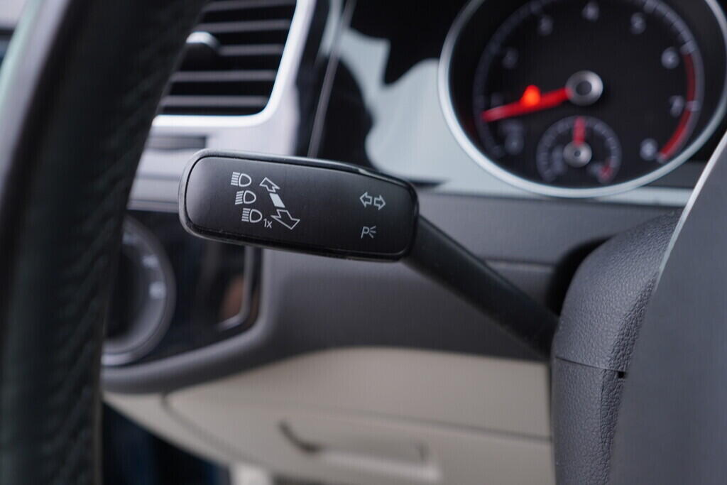 OV190V09598_24.webp_GOLF Highline 1.4 TSI 92 kW automat