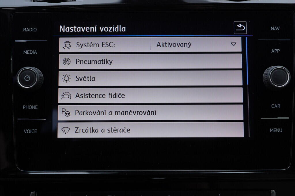 OV190V09598_31.webp_GOLF Highline 1.4 TSI 92 kW automat