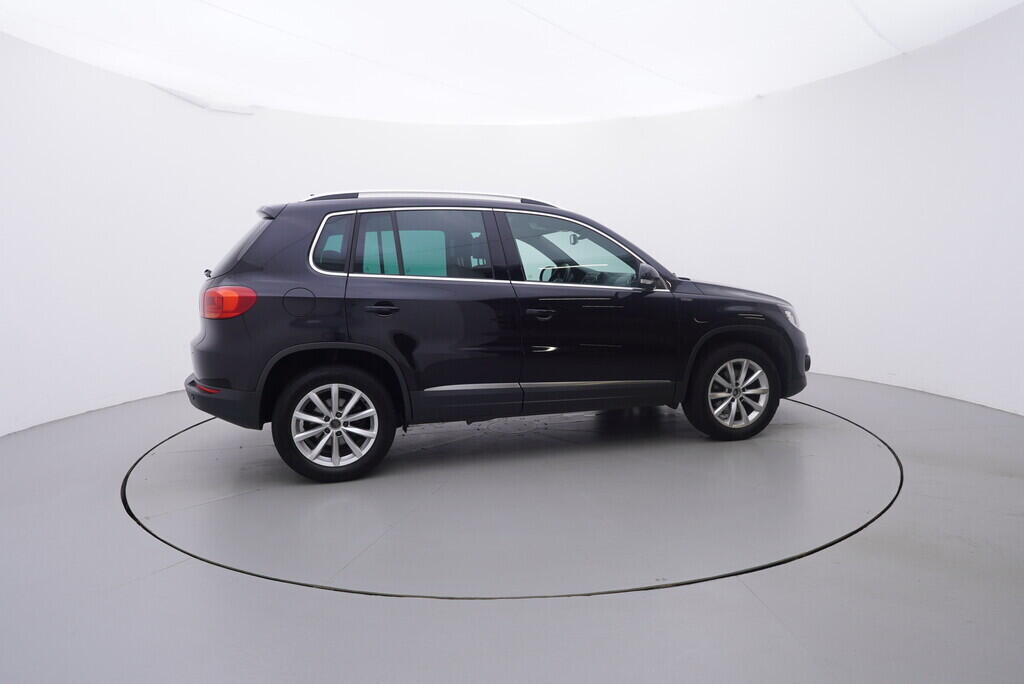 OV190V09599_15.webp_TIGUAN Lounge Sport & Style 2.0 TDI 130 kW automat