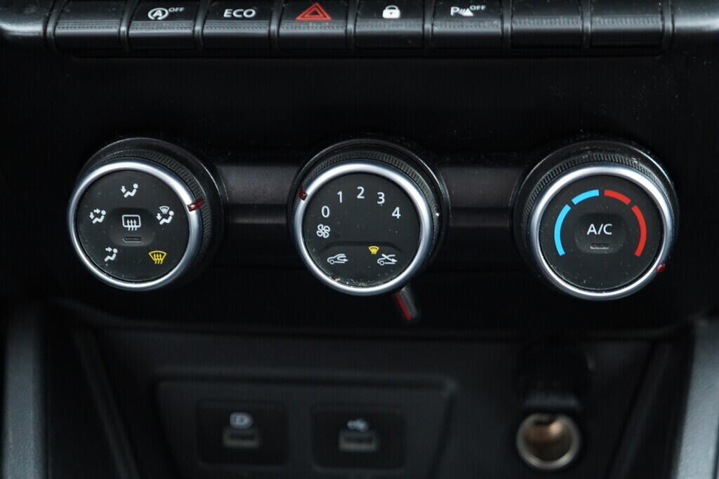 OV190V09601_33.webp_DUSTER  1.0 TCe 67 kW manuál