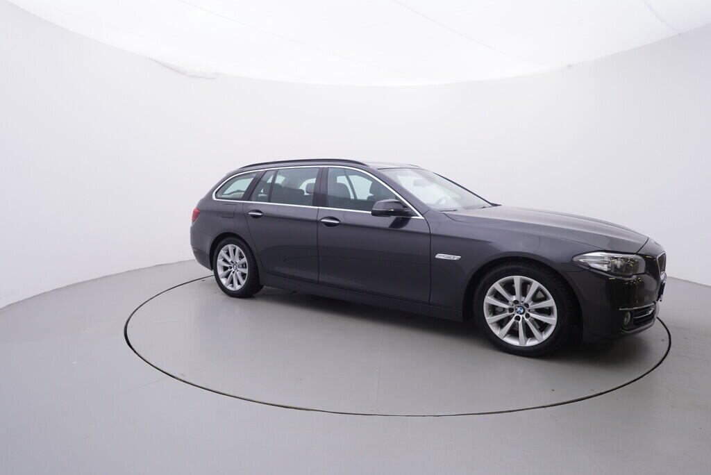 OV190V09602_16.webp_525 Luxury 2.0 D 160 kW automat