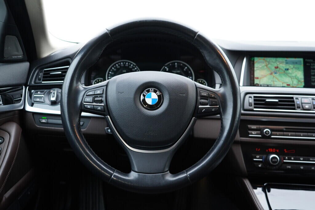 OV190V09602_30.webp_525 Luxury 2.0 D 160 kW automat