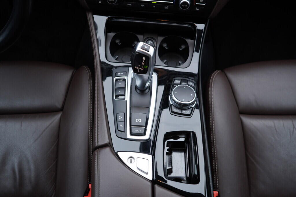 OV190V09602_35.webp_525 Luxury 2.0 D 160 kW automat