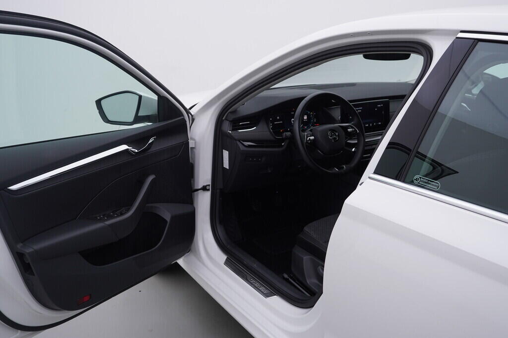 OV190V09604_18.webp_OCTAVIA Style 2.0 TDI 85 kW manuál, DPH