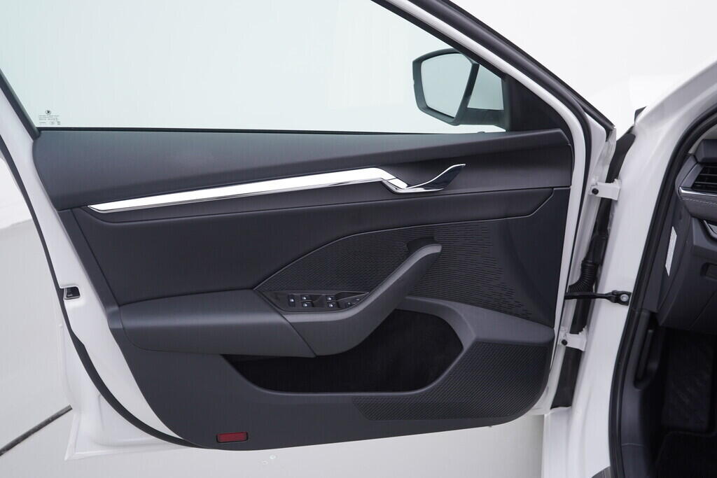 OV190V09604_19.webp_OCTAVIA Style 2.0 TDI 85 kW manuál, DPH