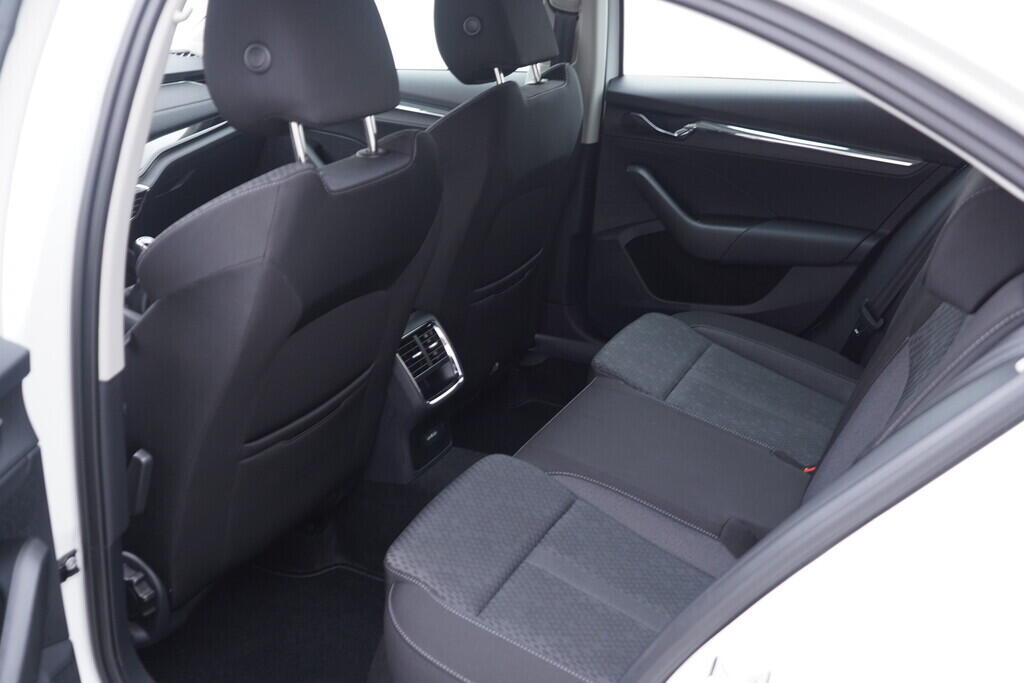 OV190V09604_35.webp_OCTAVIA Style 2.0 TDI 85 kW manuál, DPH