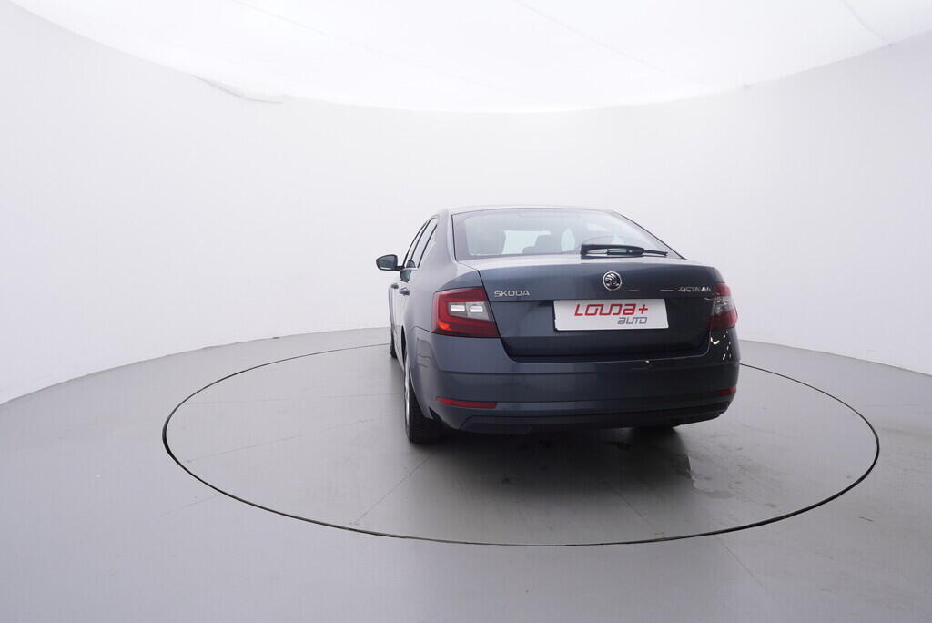 OV190V09605_13.webp_OCTAVIA Style 1.6 TDI 85 kW manuál