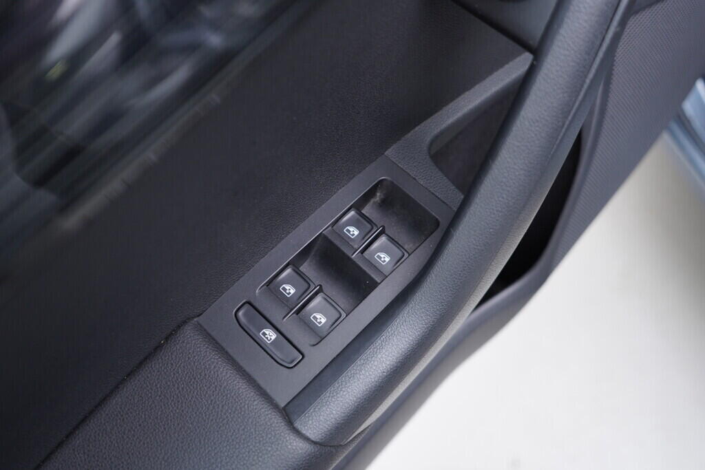 OV190V09605_20.webp_OCTAVIA Style 1.6 TDI 85 kW manuál