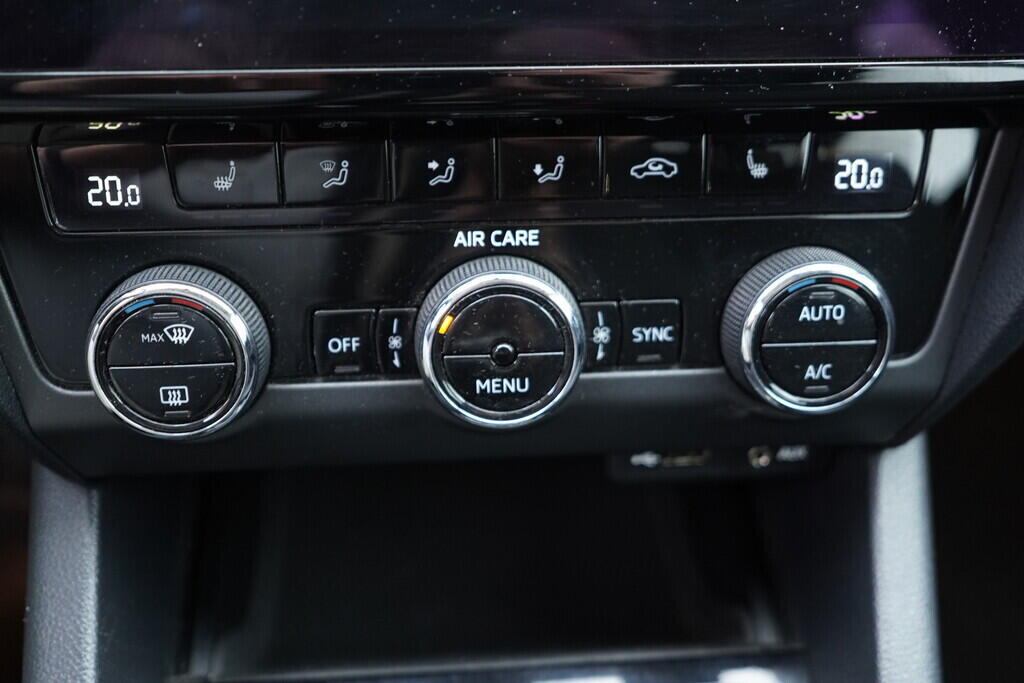 OV190V09605_33.webp_OCTAVIA Style 1.6 TDI 85 kW manuál