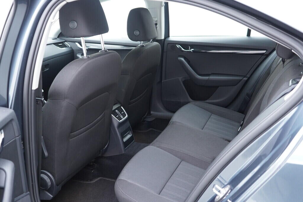 OV190V09605_35.webp_OCTAVIA Style 1.6 TDI 85 kW manuál