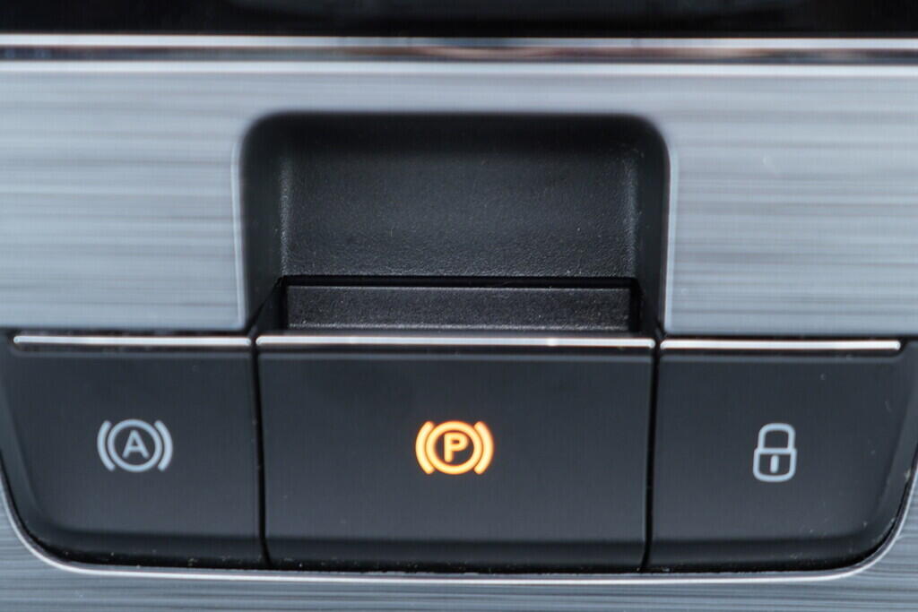 OV190V09606_33.webp_SUPERB Ambition 2.0 TDI 110 kW automat, DPH