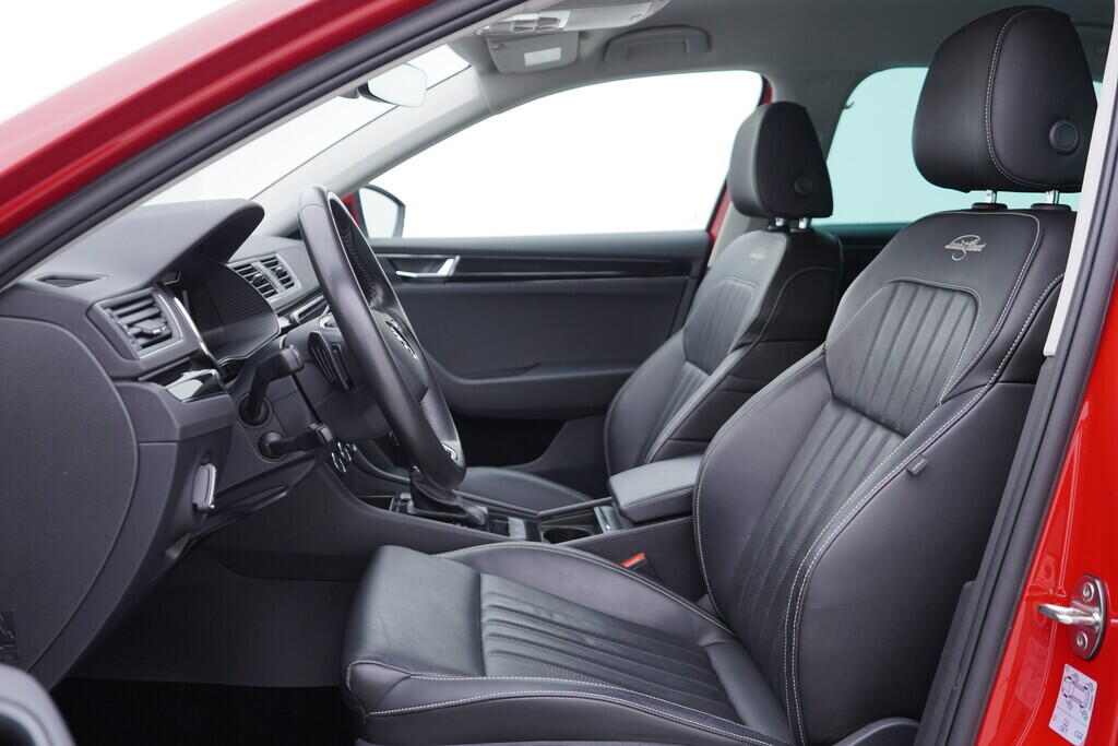 OV190V09607_24.webp_SUPERB L&K 2.0 TDI 147 kW automat, DPH