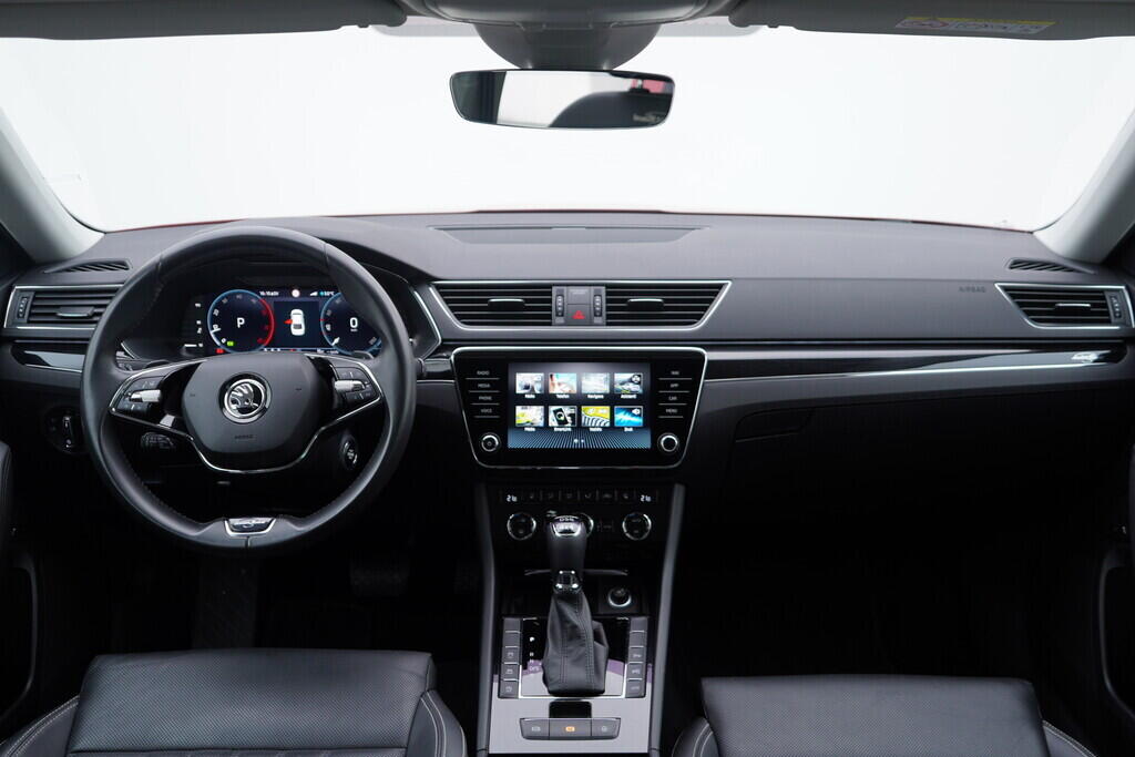 OV190V09607_29.webp_SUPERB L&K 2.0 TDI 147 kW automat, DPH