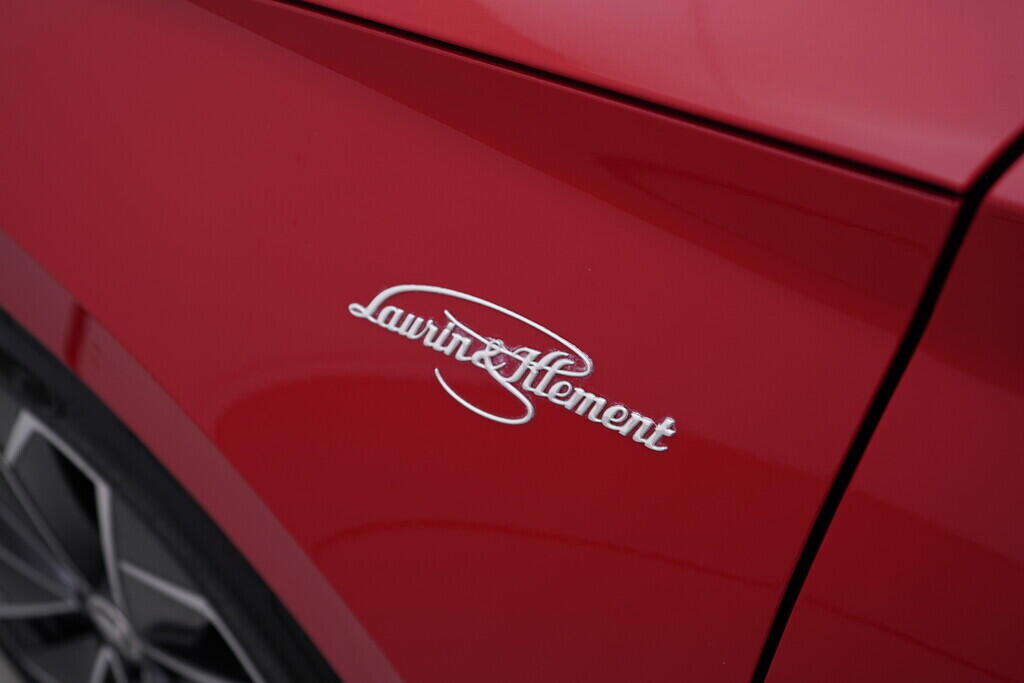 OV190V09607_47.webp_SUPERB L&K 2.0 TDI 147 kW automat, DPH