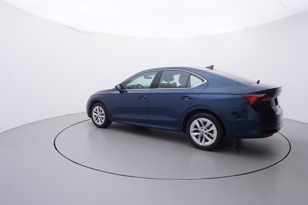 OV190V09611_12.webp_OCTAVIA Style 1.0 TSI 81 kW manuál, DPH