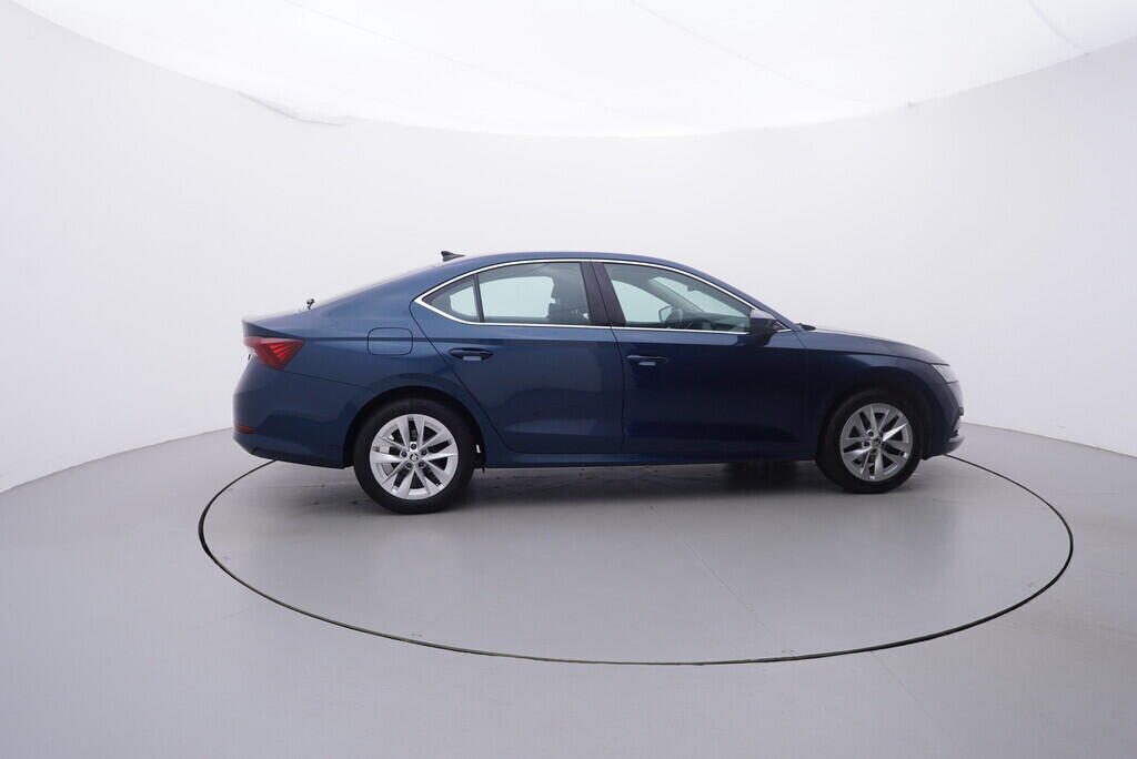 OV190V09611_15.webp_OCTAVIA Style 1.0 TSI 81 kW manuál, DPH