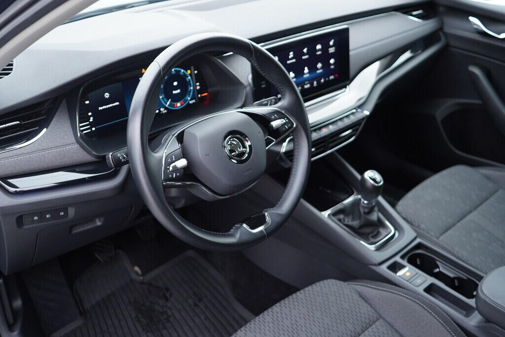 OV190V09611_21.webp_OCTAVIA Style 1.0 TSI 81 kW manuál, DPH