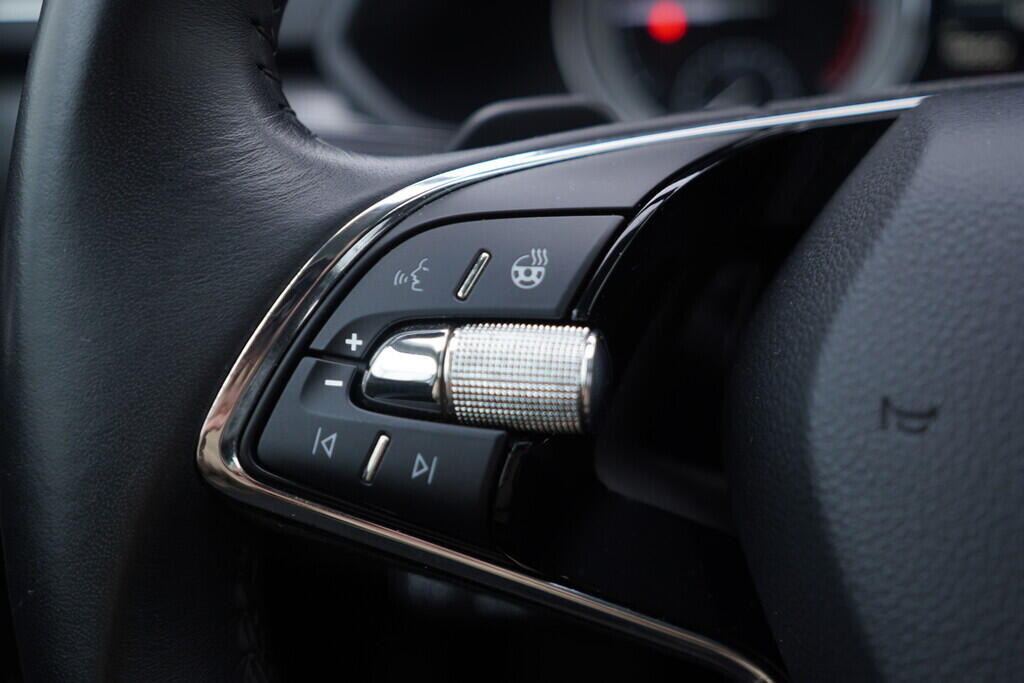 OV190V09612_30.webp_SUPERB Style 2.0 TDI 147 kW automat, DPH