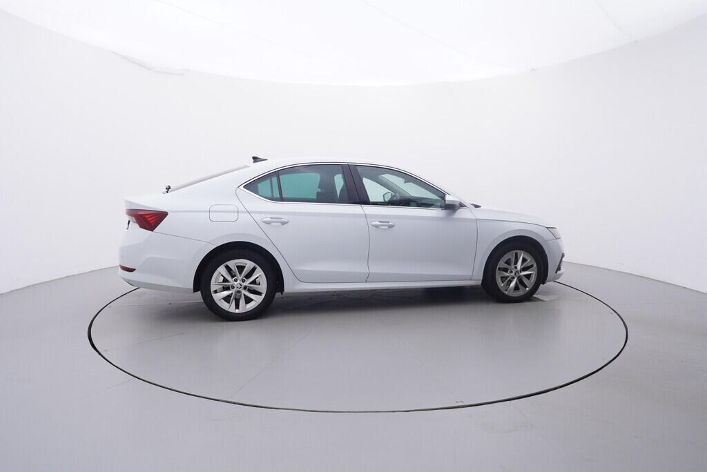 OV190V09613_15.webp_OCTAVIA Style 2.0 TDI 85 kW manuál, DPH