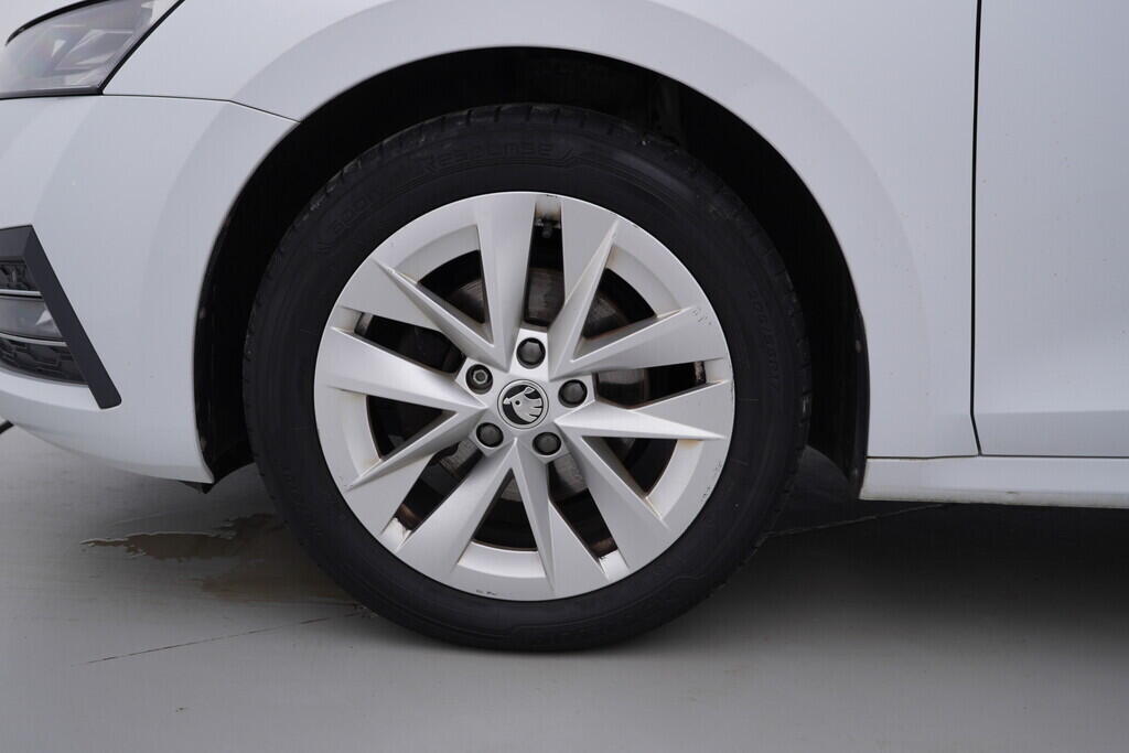 OV190V09613_42.webp_OCTAVIA Style 2.0 TDI 85 kW manuál, DPH