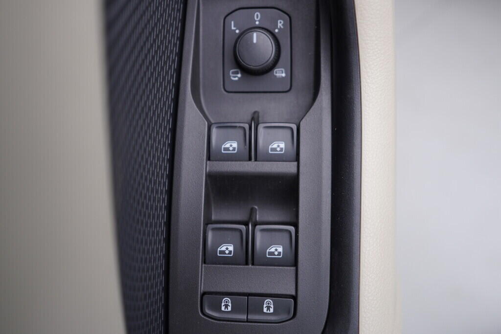 OV190V09615_20.webp_OCTAVIA Style 1.0 TSI 81 kW automat, DPH