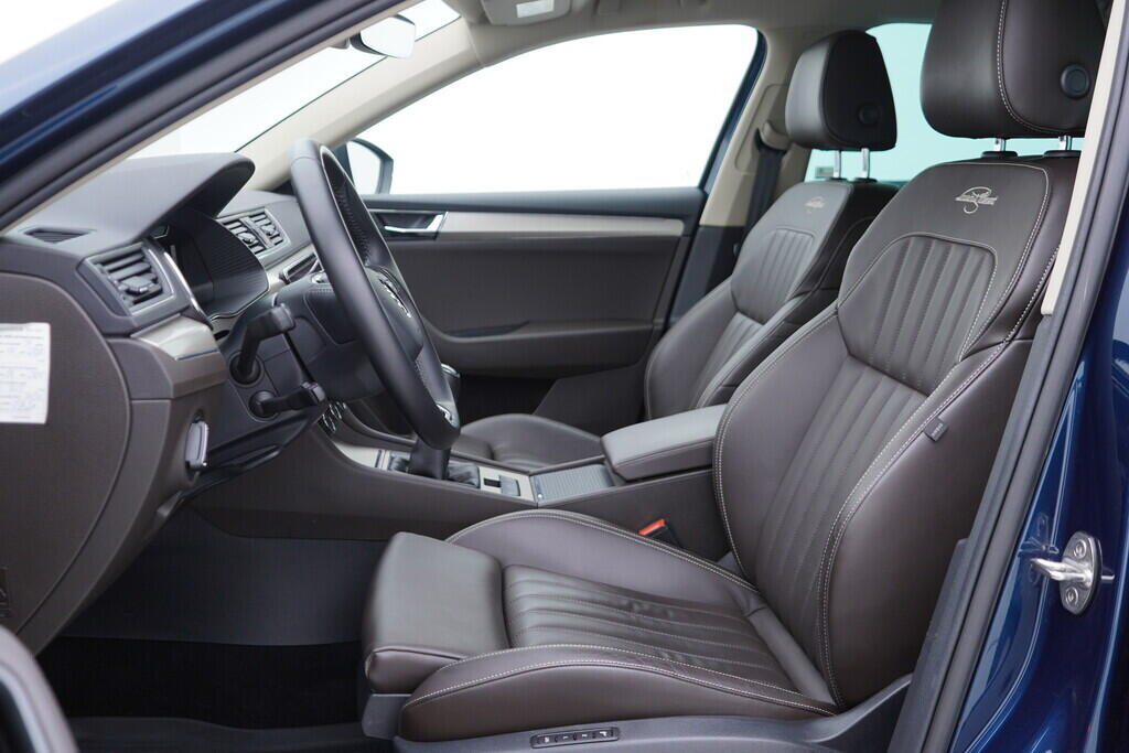 OV190V09617_24.webp_SUPERB L&K 1.5 TSI 110 kW manuál, DPH