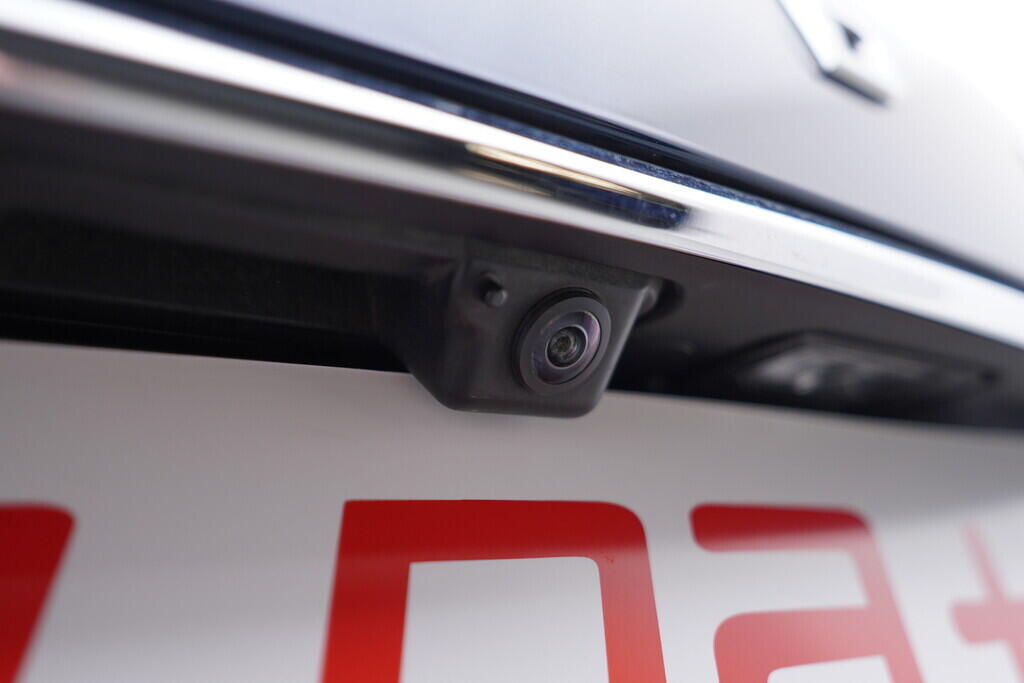 OV190V09617_48.webp_SUPERB L&K 1.5 TSI 110 kW manuál, DPH