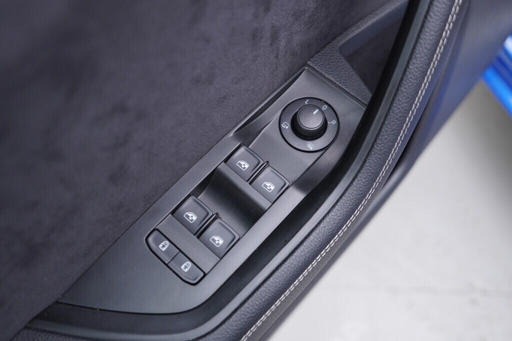 OV190V09618_20.webp_SUPERB SportLine 2.0 TDI 110 kW manuál, DPH