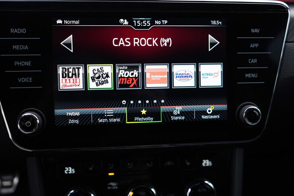 OV190V09618_33.webp_SUPERB SportLine 2.0 TDI 110 kW manuál, DPH