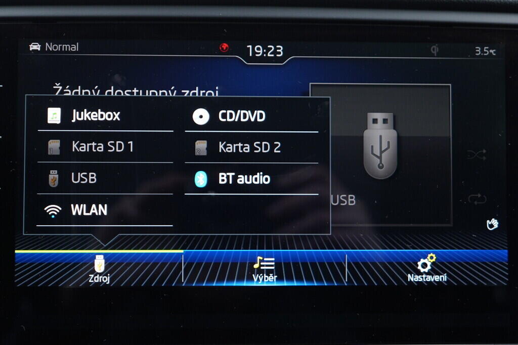 OV190V09619_31.webp_OCTAVIA Style Plus 2.0 TDI 110 kW automat, DPH