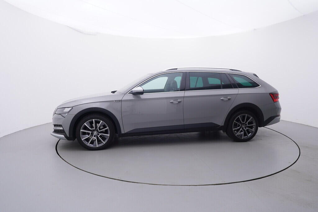 OV190V09621_11.webp_SUPERB Scout 2.0 TDI 147 kW automat, DPH