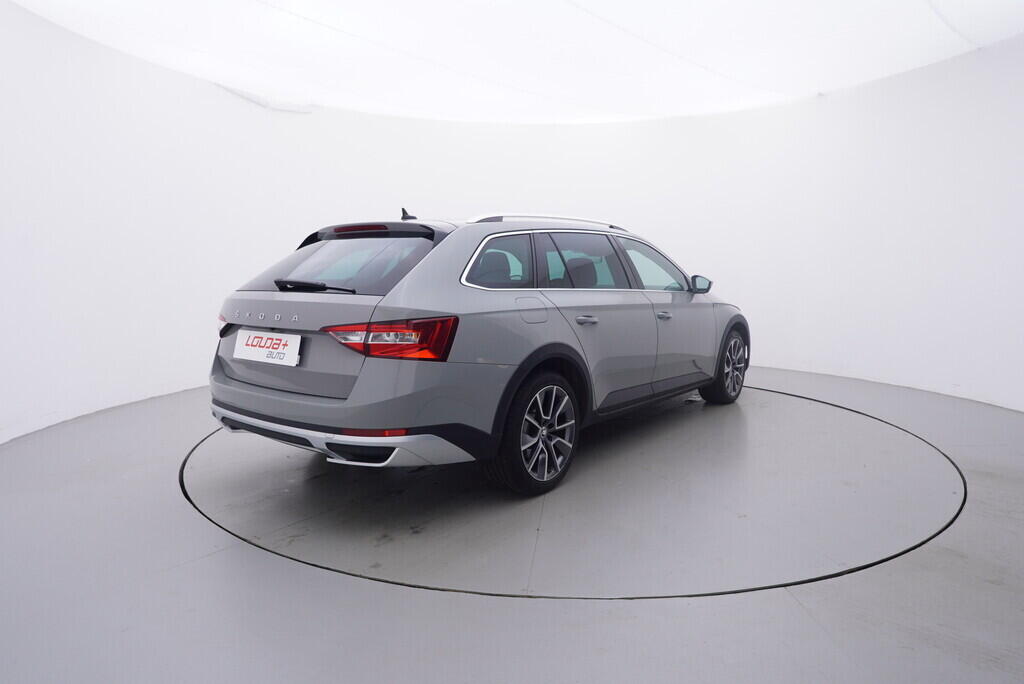 OV190V09621_14.webp_SUPERB Scout 2.0 TDI 147 kW automat, DPH