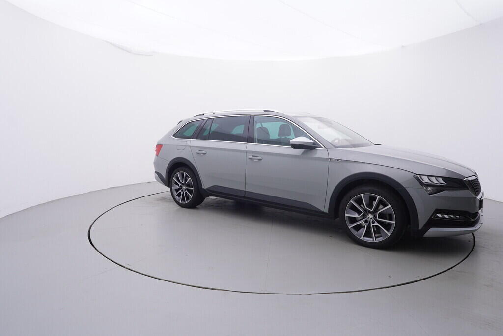 OV190V09621_16.webp_SUPERB Scout 2.0 TDI 147 kW automat, DPH