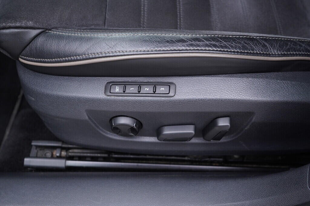 OV190V09621_21.webp_SUPERB Scout 2.0 TDI 147 kW automat, DPH