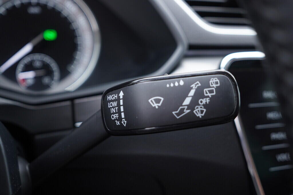 OV190V09621_27.webp_SUPERB Scout 2.0 TDI 147 kW automat, DPH