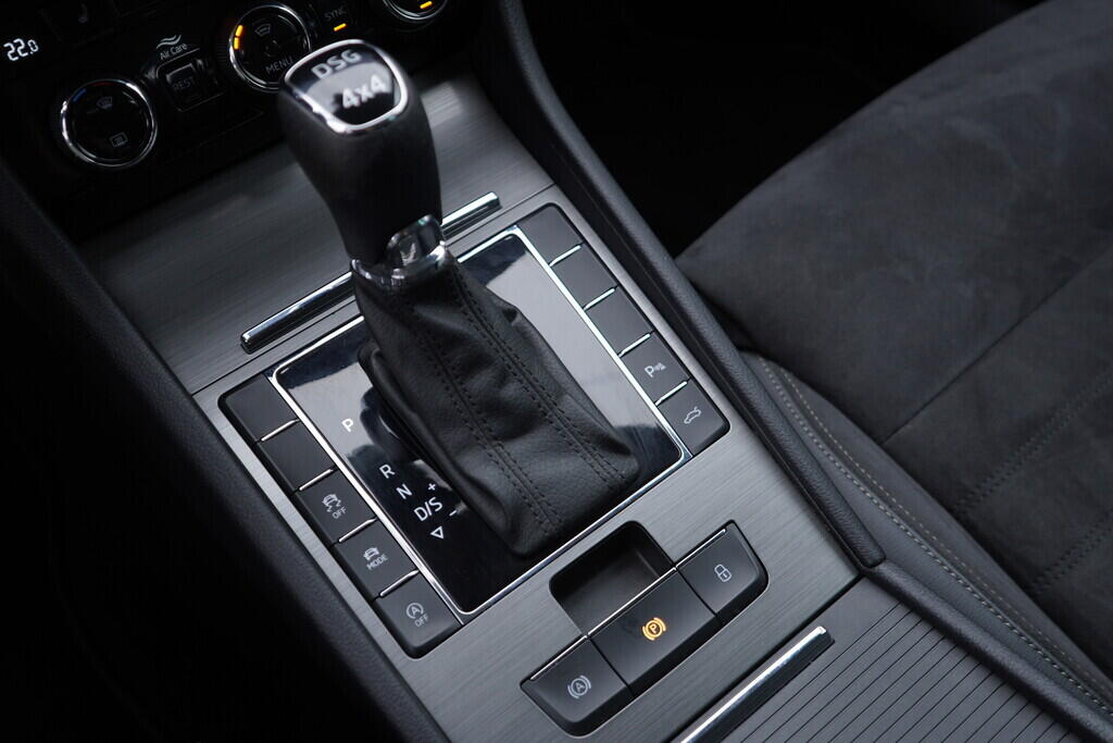 OV190V09621_39.webp_SUPERB Scout 2.0 TDI 147 kW automat, DPH