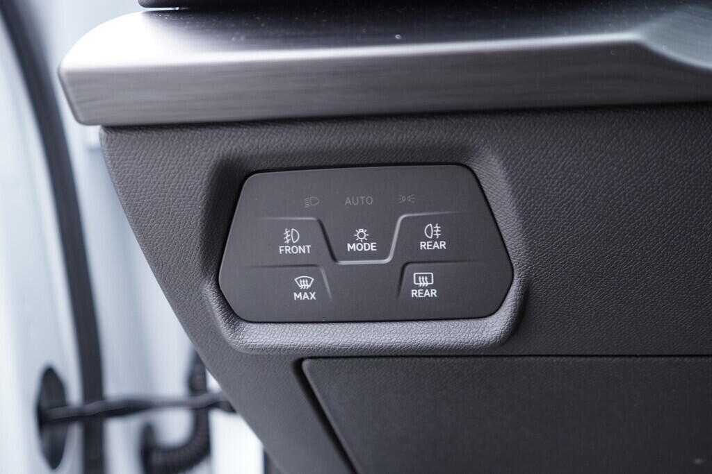 OV190V09622_27.webp_FORMENTOR  2.0 TSI 140 kW automat, DPH