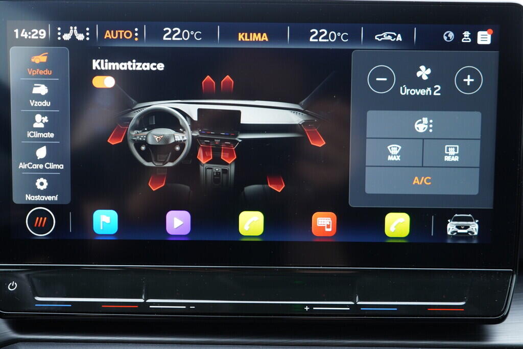 OV190V09622_32.webp_FORMENTOR  2.0 TSI 140 kW automat, DPH