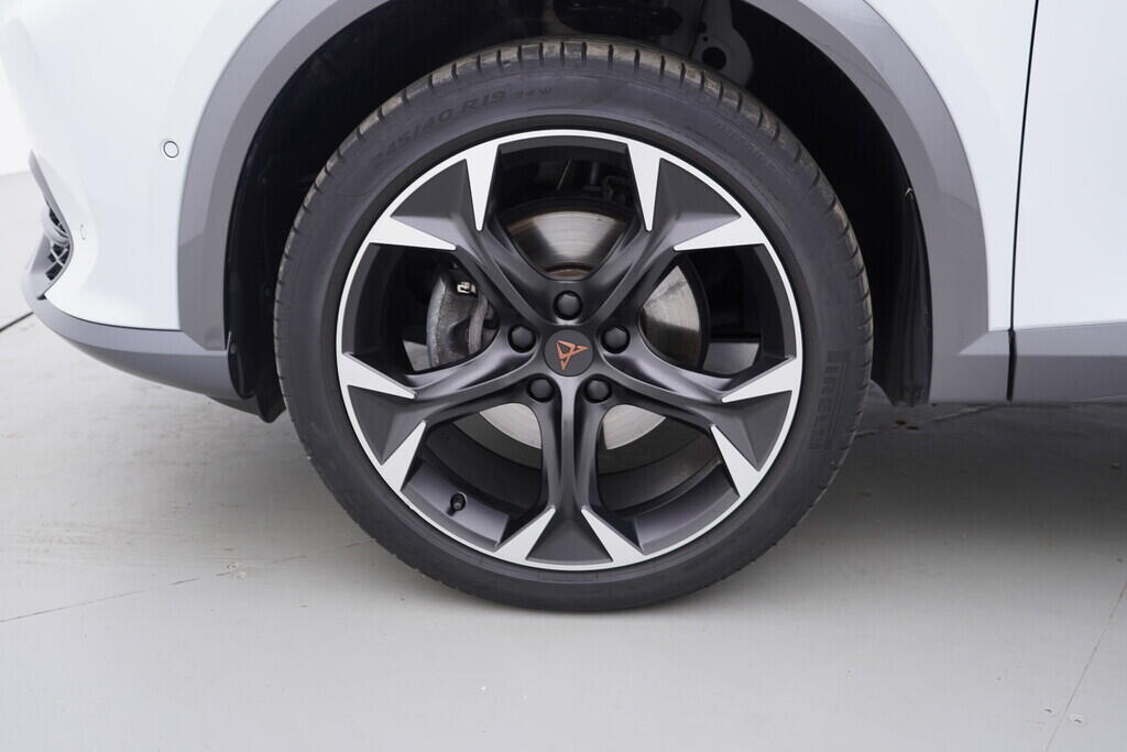 OV190V09622_48.webp_FORMENTOR  2.0 TSI 140 kW automat, DPH