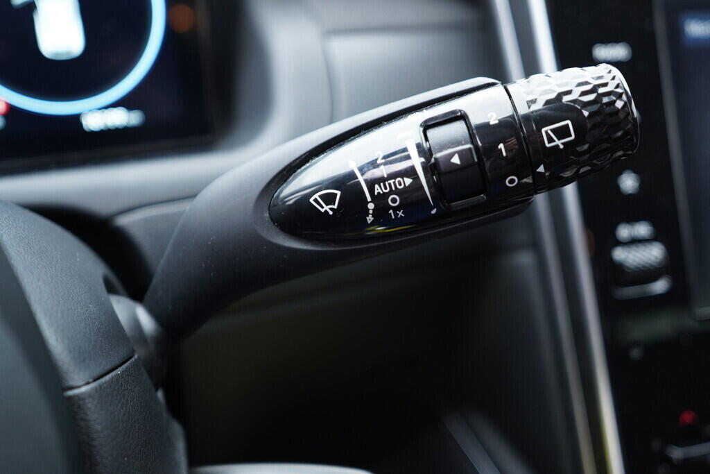 OV190V09623_24.webp_TUCSON SMART 1.6 G4FP 110 kW manuál, DPH