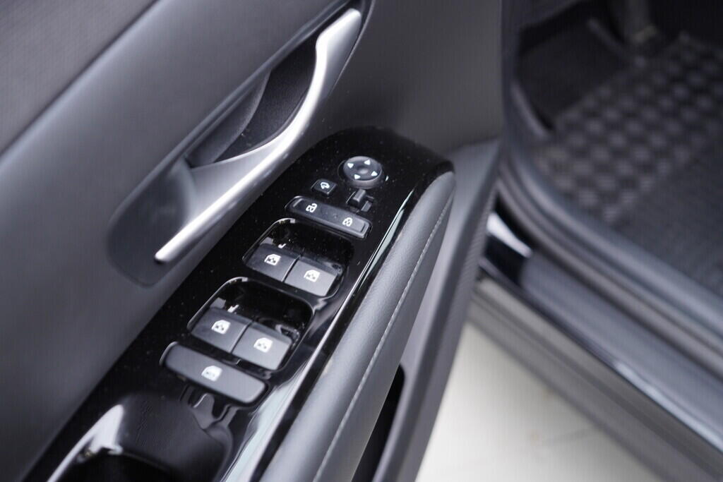 OV190V09624_20.webp_TUCSON SMART 1.6 G4FU 110 kW automat, DPH