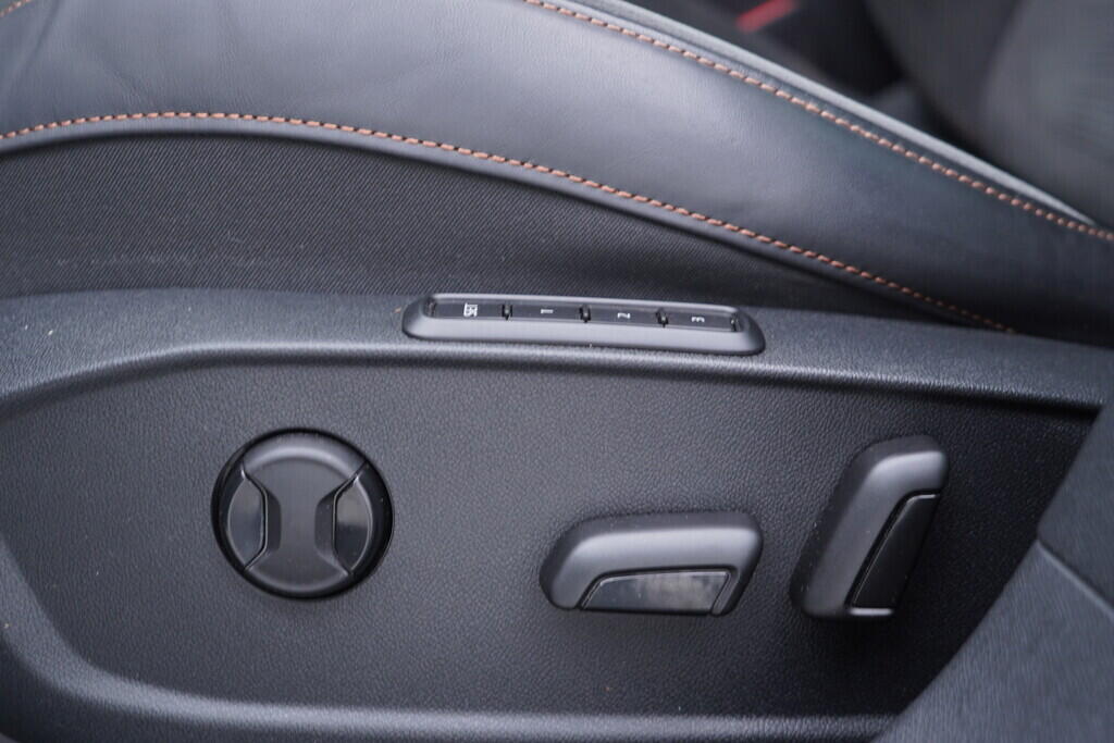 OV190V09625_21.webp_FORMENTOR  2.0 TSI 228 kW automat, DPH