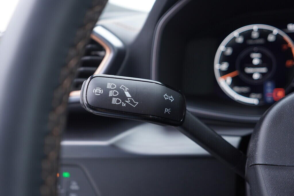 OV190V09625_24.webp_FORMENTOR  2.0 TSI 228 kW automat, DPH