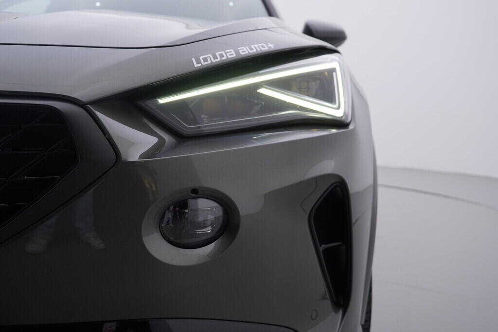 OV190V09625_46.webp_FORMENTOR  2.0 TSI 228 kW automat, DPH