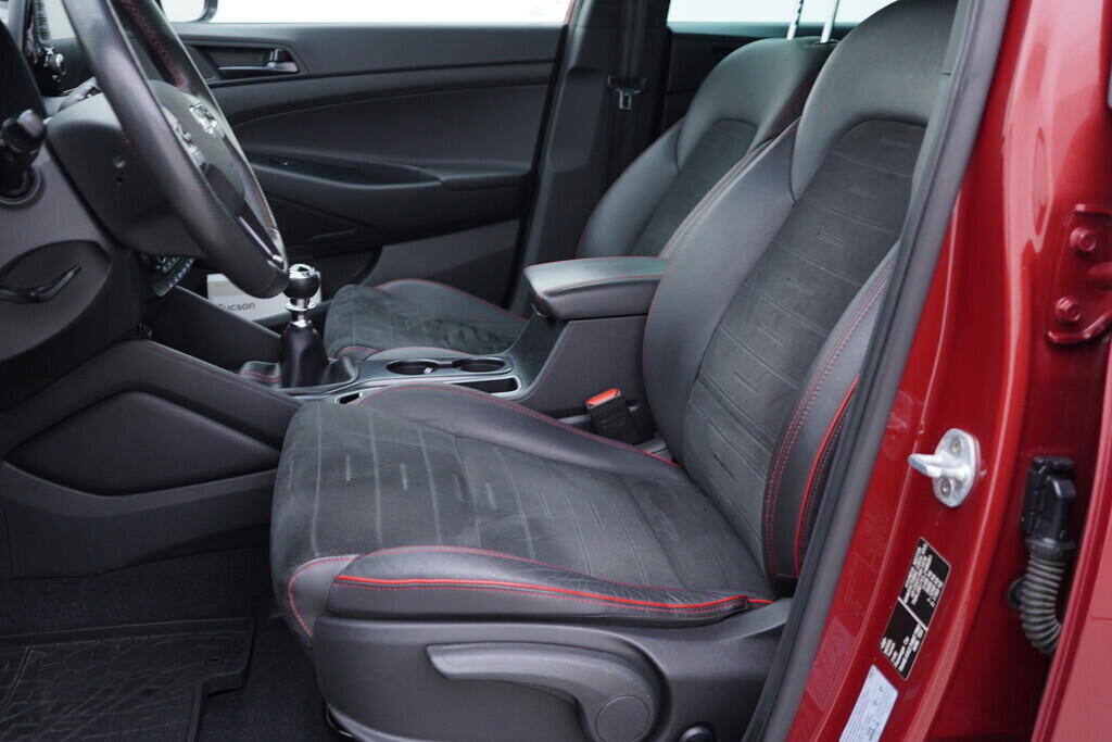 OV190V09626_22.webp_TUCSON N Line 1.6 D4FE 100 kW manuál, DPH