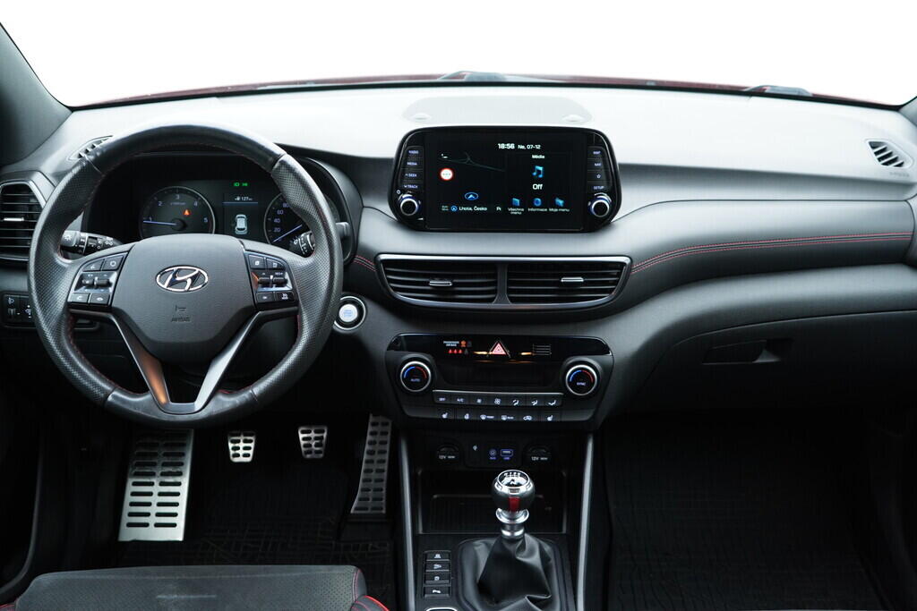 OV190V09626_25.webp_TUCSON N Line 1.6 D4FE 100 kW manuál, DPH