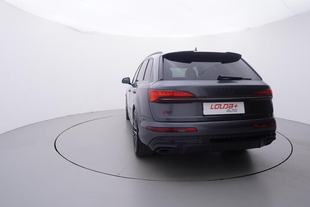 OV190V09627_13.webp_Q7 S-line 3.0 TDI 210 kW automat, DPH